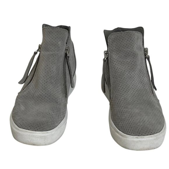 Steve Madden Womens Caliber Sneakers 8.5 Gray Suede Wedge Zip Perforated Leather - Picture 4 of 8